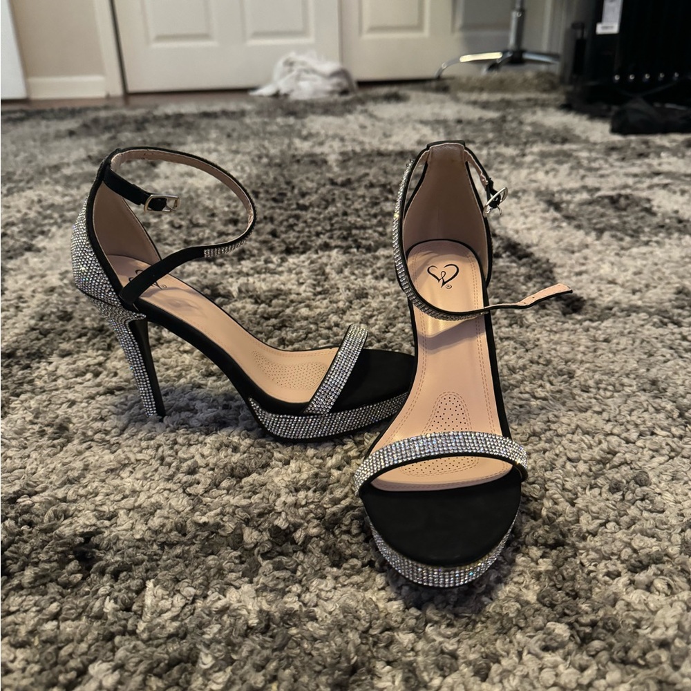 Black sparkly heels